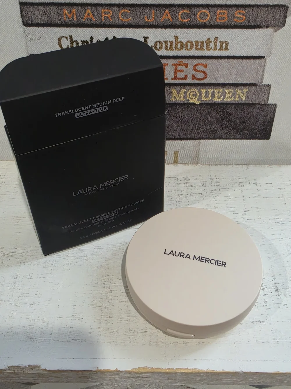 Laura Mercier Matte Bronzer - Medium Deep